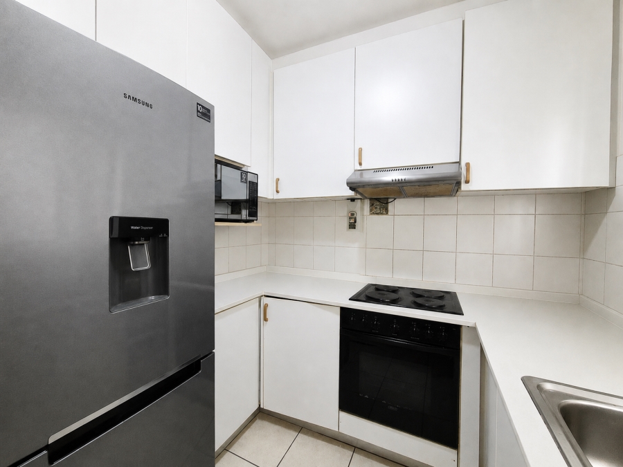 2 Bedroom Property for Sale in Wynberg Upper Western Cape